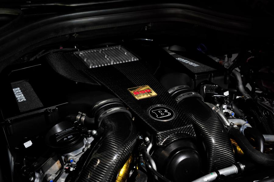 Моторный отсек Mercedes-AMG GLE63 850 4Matic by Brabus 2015 года  (фото 4 из 41)